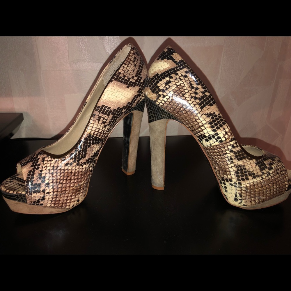 Snake heel 8